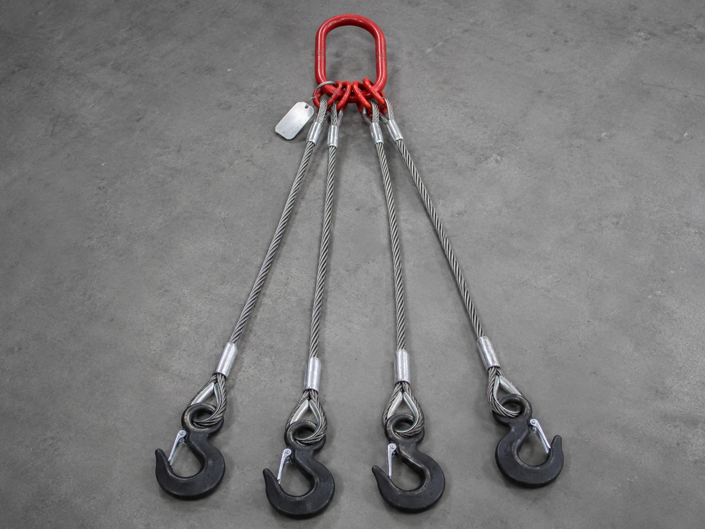 4 leg bridle wire rope sling 16mm x 3m WLL 6.90T with master link hooks thimble eyes swaged sleeves and metal tag
